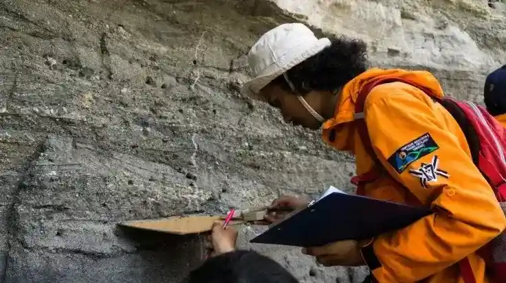 Geoscience Education: Navigating the Route to Net Zero Emission and Bright Career Horizons