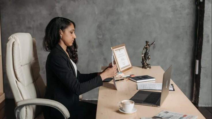 5 alternative law careers: What to do if you don’t want to be a lawyer?