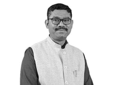 Dr. Dhruv Kumar